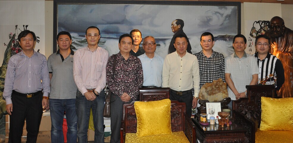 我公司为澳门新濠江指定的全国唯一古玩字画艺术品鉴评法人机构